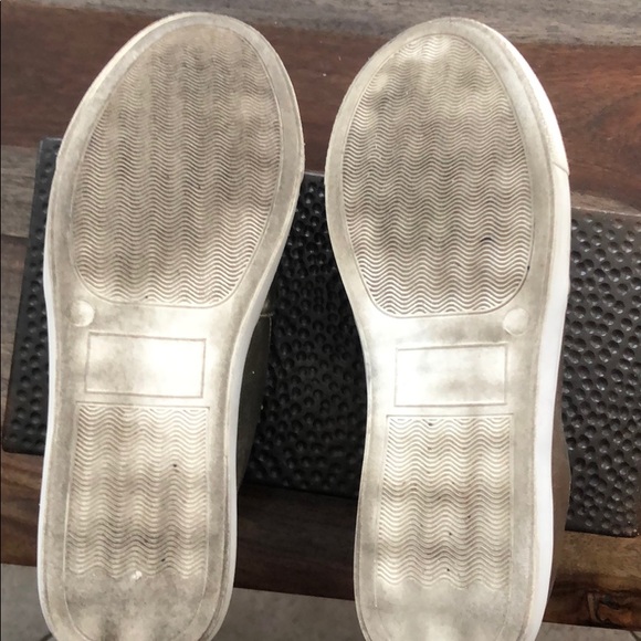 💕Wanted brand-Gold Astroid Slip-on Sneakers (8.5) - Picture 10 of 13